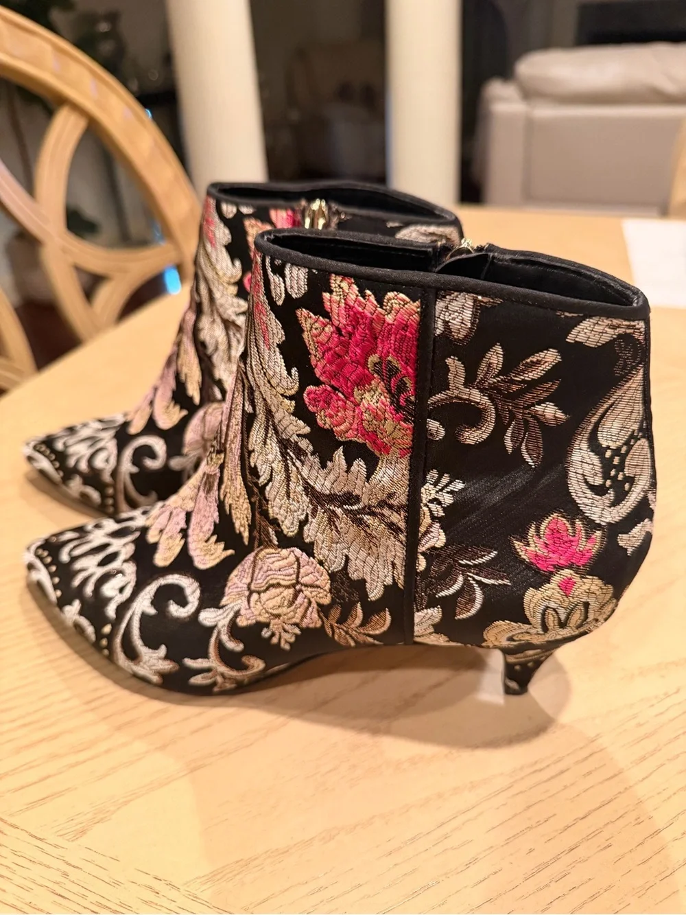 Sam Edelman Olette Floral Brocade Pointed Toe Ankle Booties Size 10
